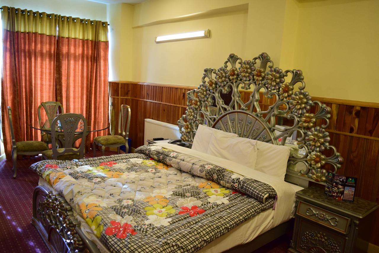 Hotel Move-N-Pick เมอร์รี ภายนอก รูปภาพ