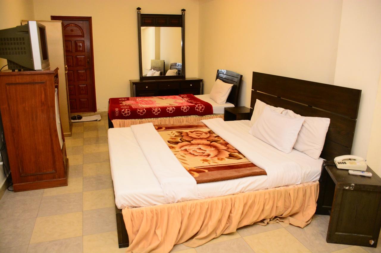Hotel Move-N-Pick เมอร์รี ภายนอก รูปภาพ