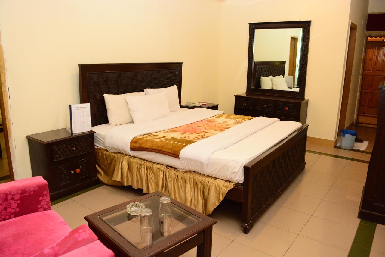 Hotel Move-N-Pick เมอร์รี ภายนอก รูปภาพ