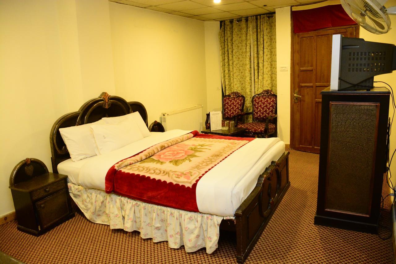 Hotel Move-N-Pick เมอร์รี ภายนอก รูปภาพ